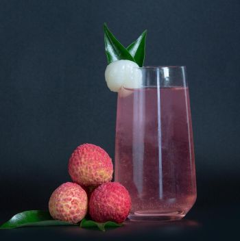 Mary Litchi Mojito